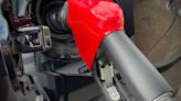 Gas prices are falling, analysts expect them to drop further