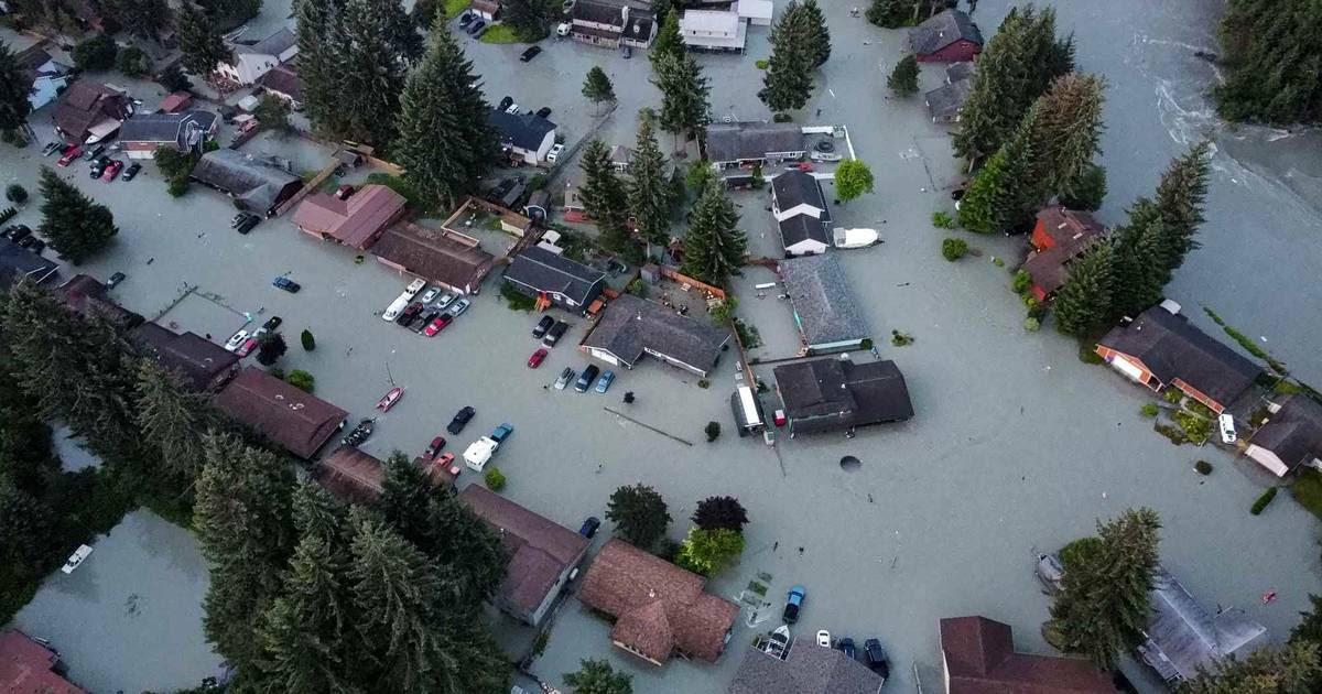 Historic glacial flooding damages more than 100 homes in Juneau