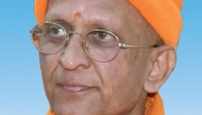 Swami Raghuveeranand passes away