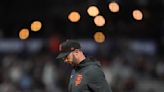 Giants' Kapler refusing to take field for anthem in protest