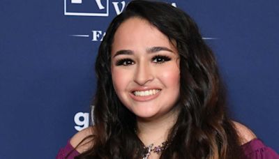 Jazz Jennings Looks 'Absolutely Stunning' in New Swimsuit Photos Amid Weight Loss Journey