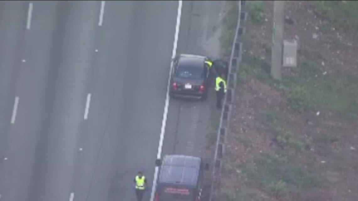 Atlanta Police investigating after man, woman found shot on I-20