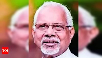 Eco-warrior priest Fr Francis D’Britto passes away after fighting to save Vasai wetlands | Mumbai News - Times of India