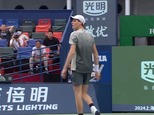 Jannik Sinner cannot relax in Shanghai