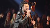 Luke Bryan Covers an Elvis Presley Classic During His Las Vegas Residency: Watch