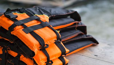 Science Sunday: Buoyancy, life jackets and water safety