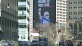 New Aidan Hutchinson mural downtown greets visitors before NFL Draft