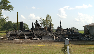 House explosion kills one and critically injures another, sources say - WBBJ TV