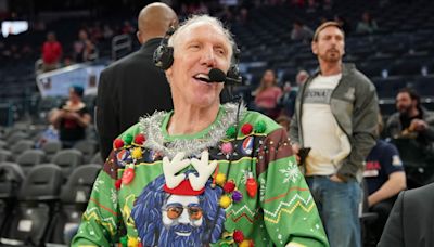 Lakers legends pay tribute to Bill Walton after his death