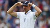 James Anderson to surpass Shane Warne's test wicket tally in farewell match?