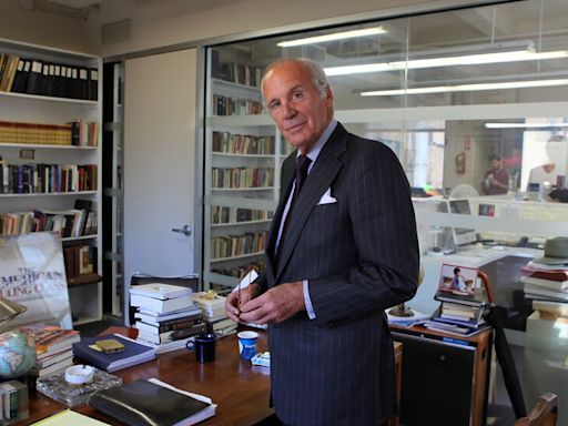 Lewis H. Lapham, Longtime Editor of Harper’s, Dies at 89