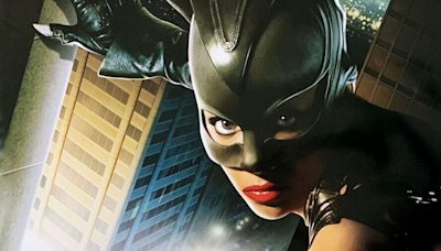CATWOMAN Star Halle Berry Creative Team Recall Batman Being Off-Limits, THAT Costume, And Negative Reviews