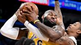 'Game 7 mentality': Lakers close out Grizzlies to earn some rest