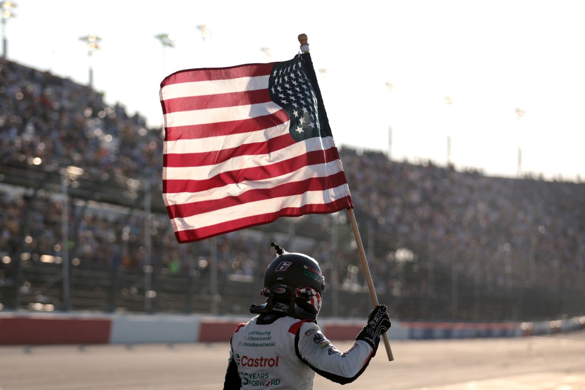 Breaking Brad: Darlington Win Ends Drought for Keselowski, Ford