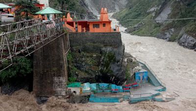 Monsoon tracker: IMD predicts ’very heavy’ rainfall over Uttarakhand, parts of West Bengal & Bihar | Check full forecast | Today News