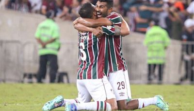 Thiago Santos comemora grande partida pelo Fluminense e elogia xará