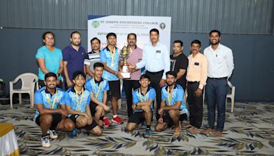 NMAMIT and SJEC emerge winners in men’s and women’s VTU Mangaluru Division badminton tournament