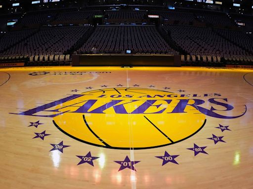 Los Angeles Lakers Announce Roster Move