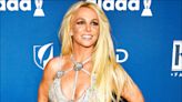 中英對照讀新聞》Britney Spears shoots down album rumors 「小甜甜」布蘭妮駁斥專輯謠言