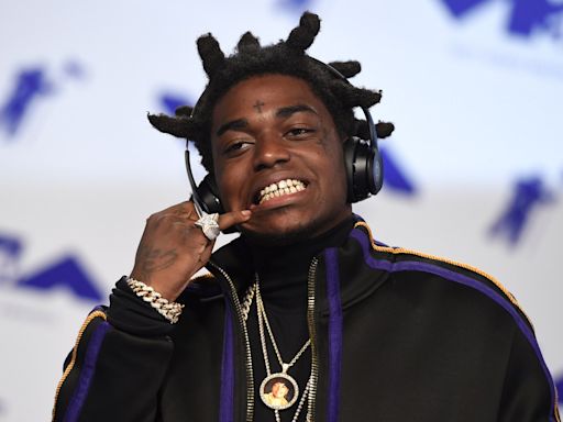 Charges dropped against rapper Kodak Black after Florida arrest, report says