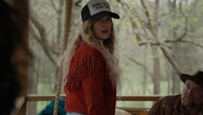 In ‘The Easy Kind,’ Country Music Favorite Elizabeth Cook Plays Herself — or Does She? — in a Docudrama That Splits the Difference