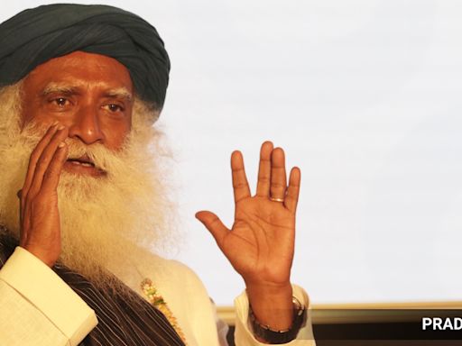 150 police officers enter Sadhguru’s Isha Foundation after Madras High Court’s order on two sisters staying there