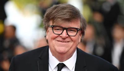 Michael Moore Der polarisierende Regisseur wird 70