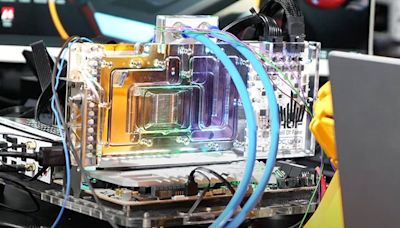 Watch Modders Turn NVIDIA's Flagship GPU Into A GeForce RTX 4090 Super