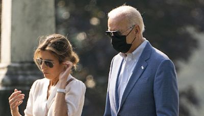 Biden makes surprise visit to Hunter Biden’s ex before she testifies in first son’s gun trial