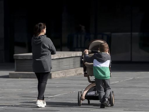 El número de niños de 0 a 4 años en España cayó en medio millón entre 2014 y 2023, según Funcas