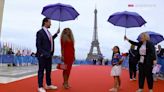 Paris 2024: A dazzling Serena Williams arrives on Opening Ceremony red carpet with her family - Tennis video - Eurosport