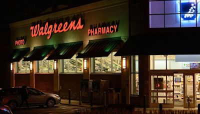 Walgreens Plans Major U.S. Store Closures; Shares Tumble