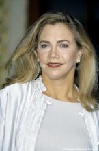 Kathleen Turner