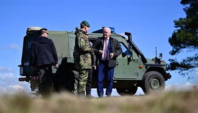 Militär - Munster - Steinmeier in Munster: "Wir brauchen eine starke Bundeswehr"