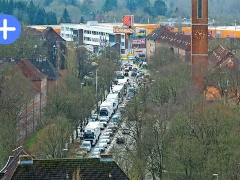 Verkehrschaos in Kiel wegen Arbeiten in Werftstraße und Theodor-Heuss-Ring