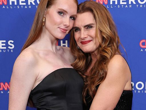 Brooke Shields' Twinning Moment With Daughter Grier Deserves Endless Love - E! Online