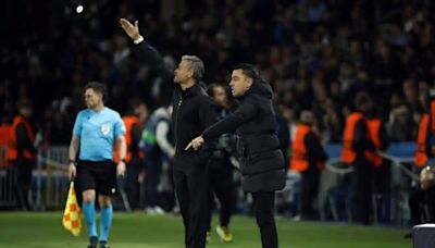 Los jugadores del Barcelona reaccionan al lanzamiento de bengalas y piedras a su bus: “Pensaban que era del PSG”