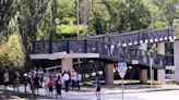 Abre la nueva pasarela que conecta Arre con Villava - Atarrabia