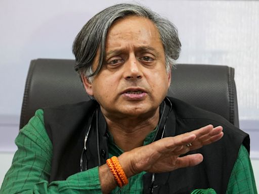 Shashi Tharoor terms Kerala’s ‘foreign secretary’ appointment ‘unusual’. Then explains