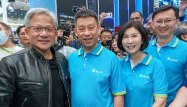 〈COMPUTEX〉黃仁勳參觀台達電展區 董座鄭平秀出專為輝達設計的機架式電源 | Anue鉅亨 - 台股新聞