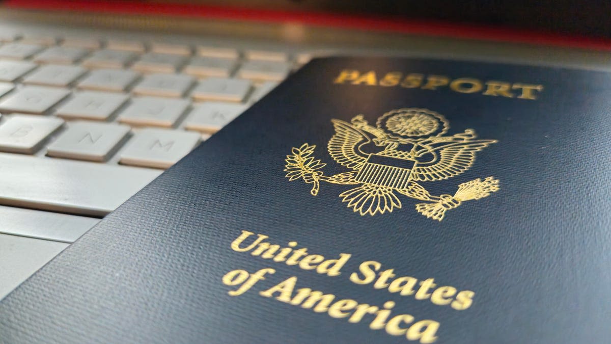 Want to Renew Your Passport Online? Make Sure You Do It at This Time