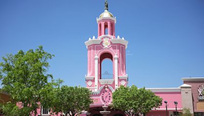 “Casa Bonita Mi Amor!” and the fight to preserve America’s most unlikely restaurants