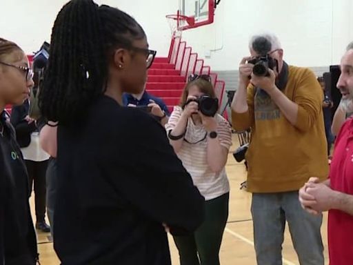 Oak Park High School coach saved by quick-thinking students