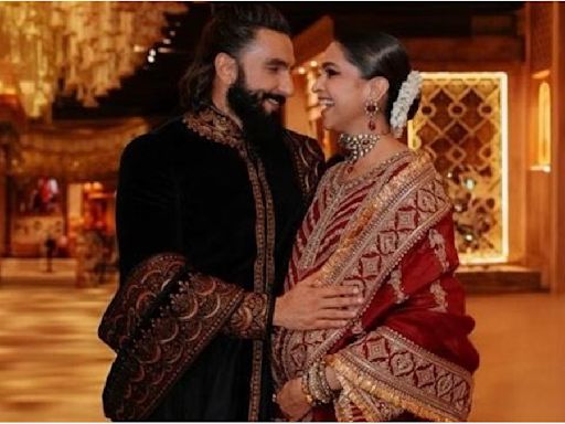 Ranveer Singh Cradles Deepika Padukone's Baby Bump At Anant Ambani-Radhika Merchant's Wedding (PHOTO)