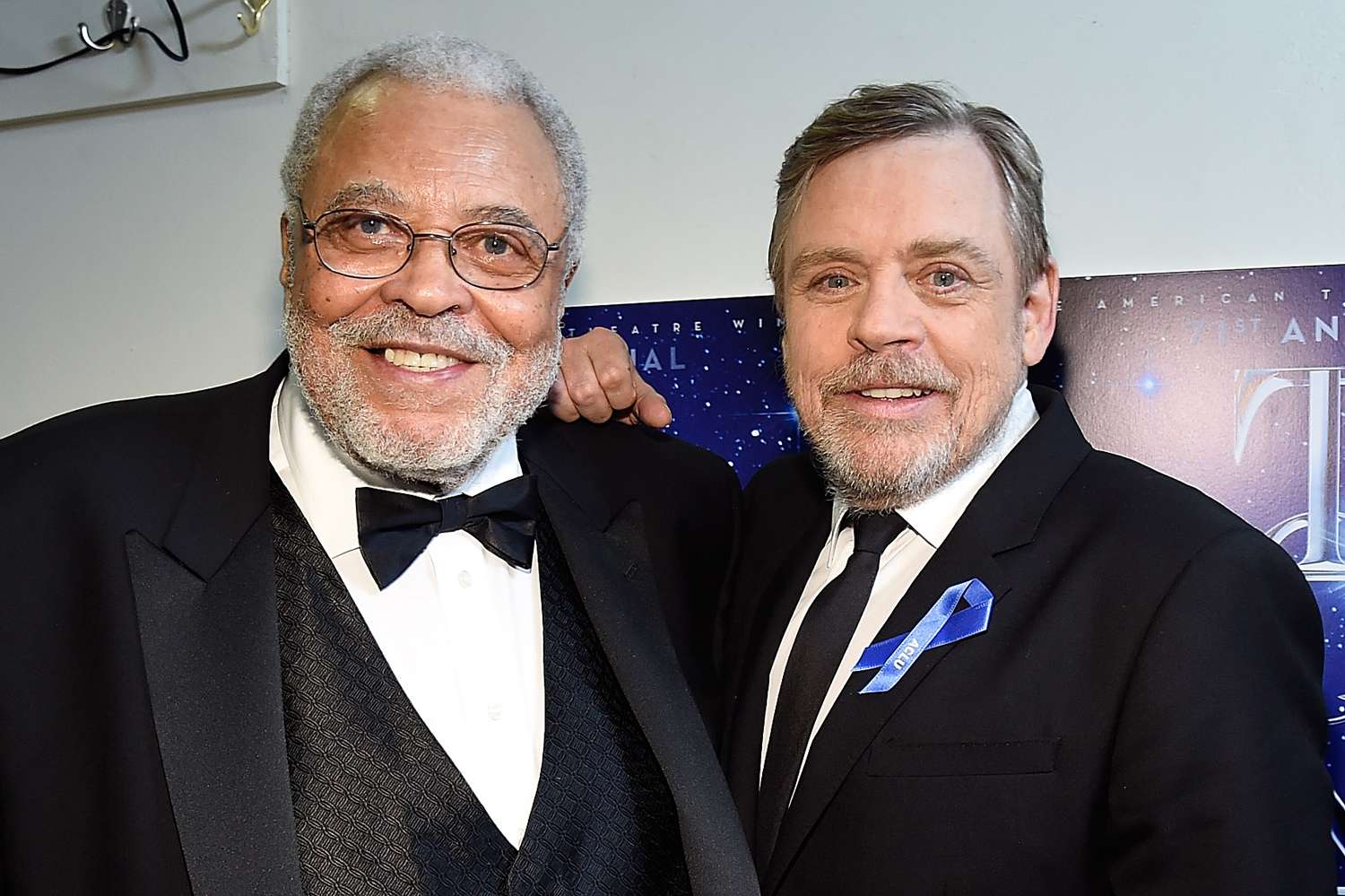 'Star Wars' icon Mark Hamill mourns Darth Vader actor James Earl Jones: 'RIP dad'