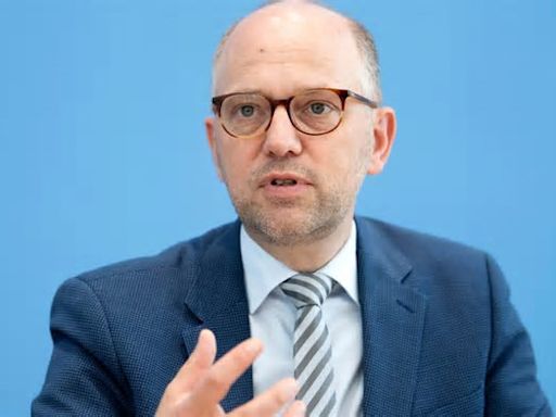 AfD-Verbot: Grünen-Politiker sieht Russland-Affäre um Bystron als Zeichen