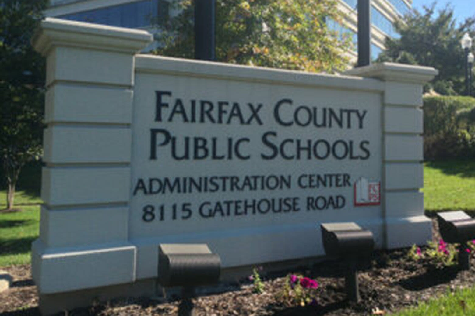 Fairfax Co. high school football coach charged with sexual solicitation of minor - WTOP News