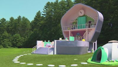 A life-sized Polly Pocket compact is now available to rent in Massachusetts