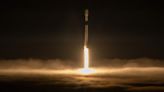 See SpaceX launch picture-perfect nighttime Starlink mission (photos)