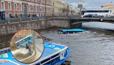 Un colectivo cayó a un río en Rusia y siete personas fallecieron - Diario Hoy En la noticia